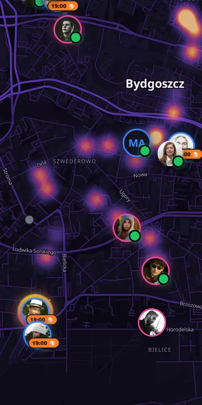 Mapa Drink Radar — widok miasta z aktywnymi osobami